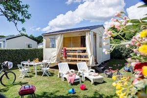 Zahrada ubytování Camping Les Pommiers du Mont Saint Michel