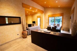 Posezení v ubytování Spacious Countryside Costa Brava Relax + 24 fotografií