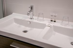 Ένα μπάνιο στο Blanckthys Hotel Voeren +17 φωτογραφίες