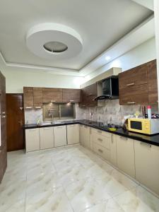 Dapur atau dapur kecil di The Home Away From Home