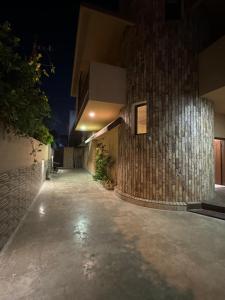 Bangunan di mana terletaknya rumah percutian