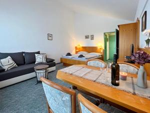 Postel nebo postele na pokoji v ubytování Apartman Mitterdorf