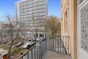 Budova, v ktorej sa apartmán nachádza