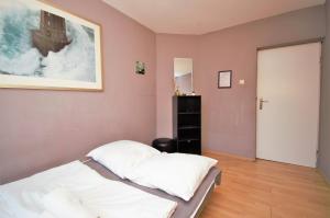 Posteľ alebo postele v izbe v ubytovaní roomspoznan pl - Rybaki 15 - 24h self check-in
