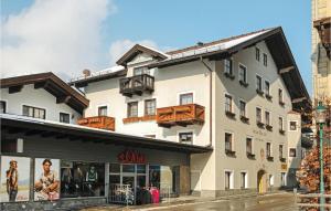 The building in which Az apartmant is located