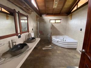 Postel nebo postele na pokoji v ubytování Hosteria Cananvalle