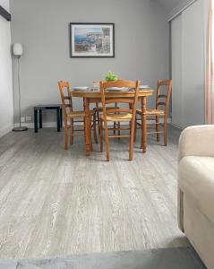 Χώρος καθιστικού στο T2 Cuisine équipée, Parking privé, 4 personnes +10 φωτογραφίες