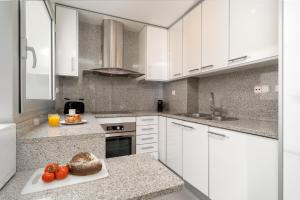 Η κουζίνα ή μικρή κουζίνα στο TSA Sepulveda