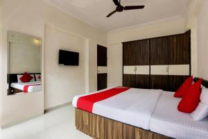 Postel nebo postele na pokoji v ubytování Hotel O Lal Sai Residency + 21 fotografií
