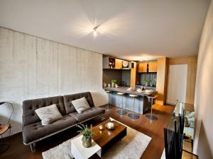 Una cocina o kitchenette en STBG Bel appartement avec balcon