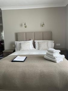 Letto o letti in una camera di Glasha Meadows Accommodation