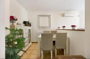 Kuchyň nebo kuchyňský kout v ubytování V Centenario free parking by Staycare + 10 fotografií