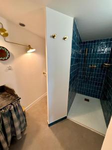 Koupelna v ubytování CaBaNa 52 La chambre Proche Lourmarin