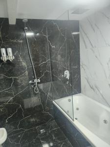 Hotel El Paraiso Boutique的一间浴室