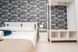 Central Room 128L客房内的一张或多张床位