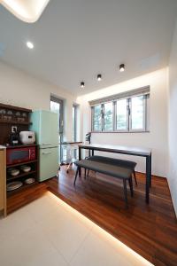 Cucina o angolo cottura di Gyeongju Poolvilla Runtoyou