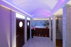 Ванная комната в Splendid Hotel & Spa Nice