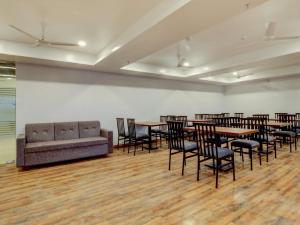 Posezení v ubytování Super Townhouse Madgaon