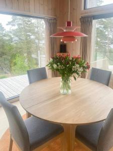 Billede fra billedgalleriet på Southern Cottage With Sea View And Terrace i Stathelle