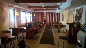 Restaurace v ubytování Motelli Jätkänkolo