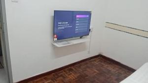 TV a/nebo společenská místnost v ubytování Cool memories smart stay