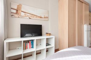 TV/Unterhaltungsangebot in der Unterkunft Acogedor estudio en Pedregalejo junto al mar