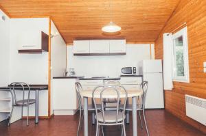 Gallery image of Chalet 3 étoiles - Piscine - eebbhf in Beynat