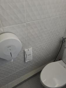 Ein Badezimmer in der Unterkunft Comfort Zone Hostel @ Tha Pae