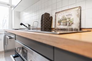 Η κουζίνα ή μικρή κουζίνα στο Nice Apartment with Balcony