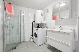 Koupelna v ubytování Stylish Vintage Home in the Heart of the City