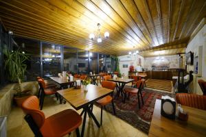 Restaurace v ubytování Balloon Cave Hotel