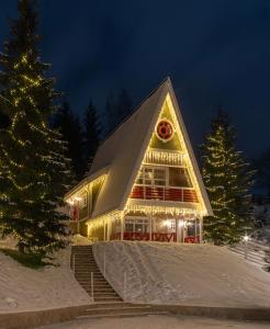 Budova, kde se vila nachází