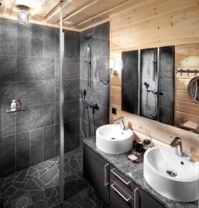 Koupelna v ubytování Hotel Ylläshumina
