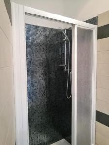 A bathroom at Bolognina Apartments