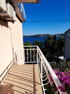 Balkón alebo terasa v ubytovaní Apartments Žgogo