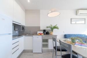 Kuchyň nebo kuchyňský kout v ubytování Apart-rent Apartment Bahia 0020