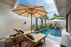 Bazén v ubytování Ketut Losmen Villas Lembongan nebo v jeho okolí