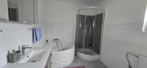 Koupelna v ubytování Apartman Grošić
