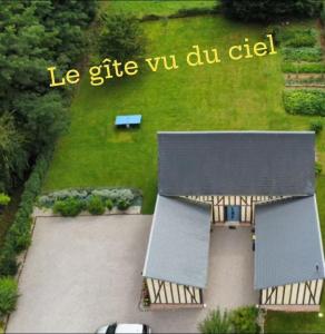 Ogród w obiekcie Gîte, Maison entière avec billard et bel espace de vie La Grange