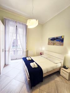 A bed or beds in a room at Maison Carolina Még 37 kép