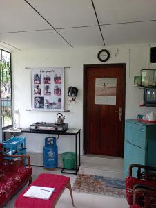 Kuchyň nebo kuchyňský kout v ubytování 152-Abhaya Place Homestay