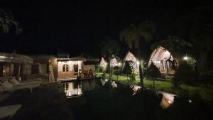 Bassenget på eller i nærheten av Daghan Cottage Nusa Penida
