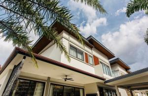 Budova, kde se vila nachází