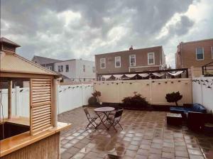 Balkón nebo terasa v ubytování Newly Renovated One Bedroom Apartment ! + 2 fotografie