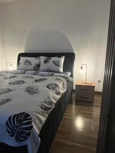Ένα ή περισσότερα κρεβάτια σε δωμάτιο στο Central Duplex Apartment
