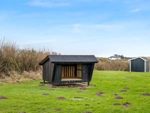 Zahrada ubytování Holiday Home Crista - 500m from the sea by Interhome
