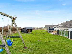 Zahrada ubytování Holiday Home Crista - 500m from the sea by Interhome