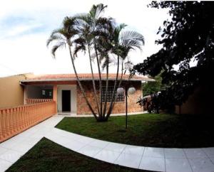 Budova, kde se prázdninový areál nachází