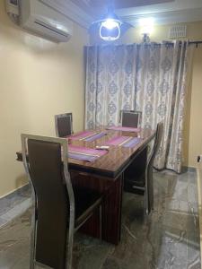 Fotografie z fotogalerie ubytování Eli apartment Lets 1 v destinaci Murtala Muhammed International Airport