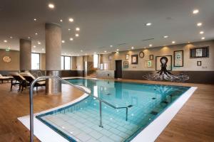 Piscina di Pentahotel Leipzig o nelle vicinanze